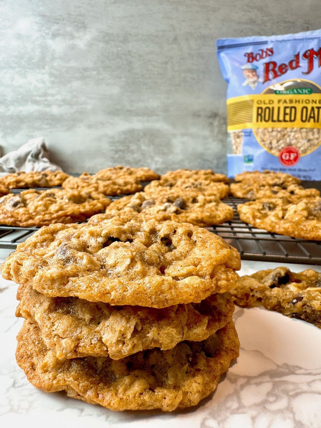 oatmeal chocolate chip cookies