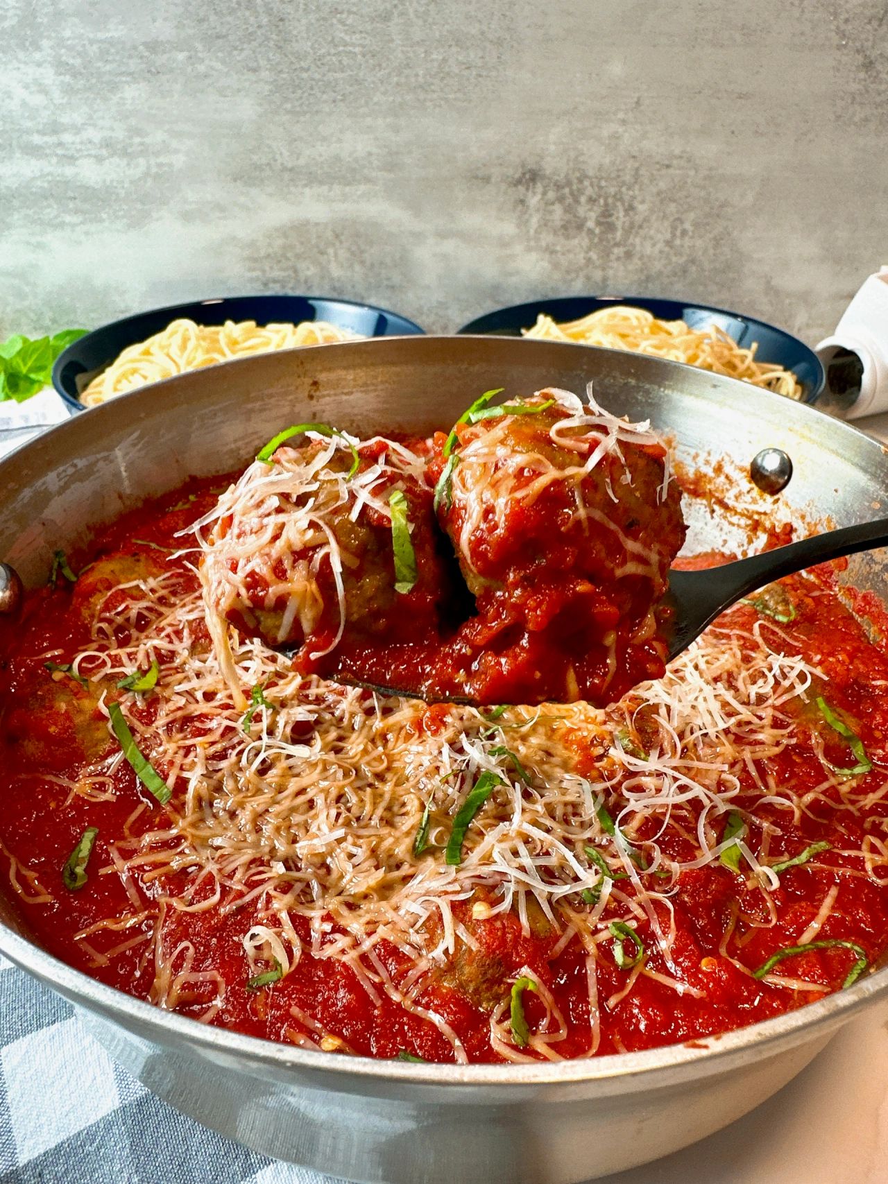 meatballs and marinara sauce