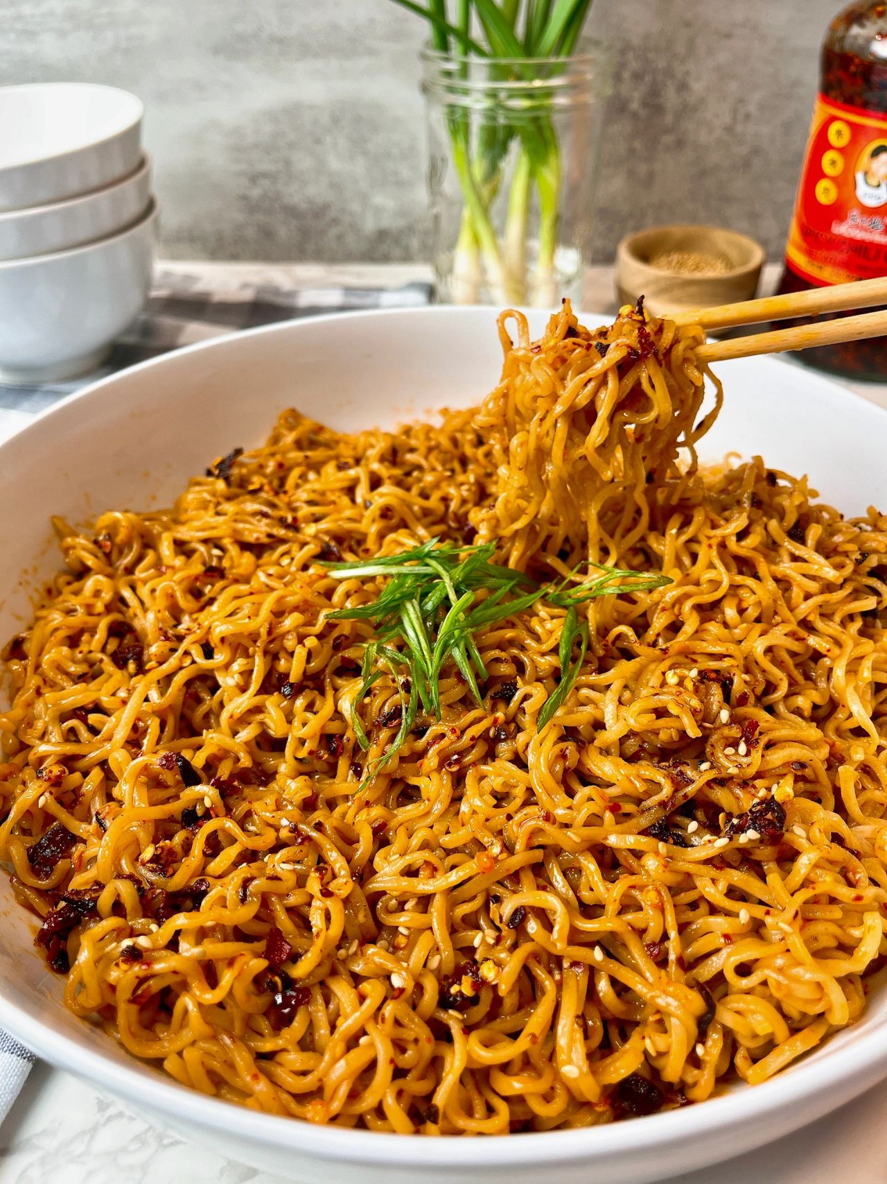 ramen noodles with chili crisp