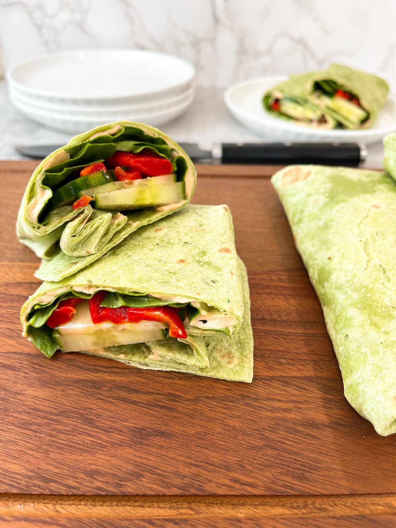 veggie wraps with hummus
