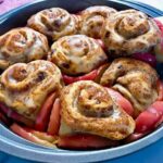 baked cinnamon rolls with apples