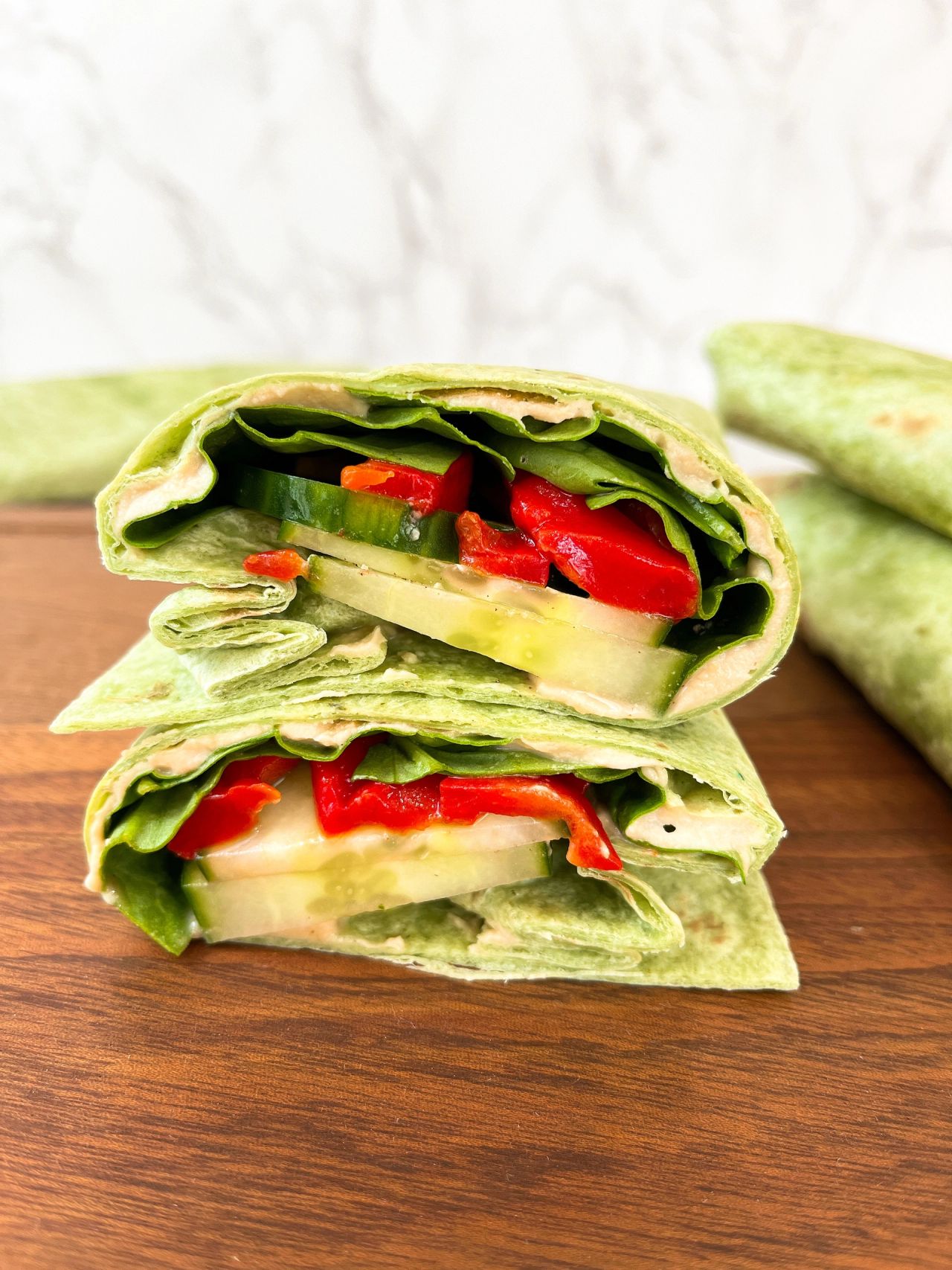 veggie wraps with hummus