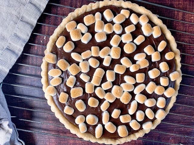 chocolate marshmallow tart