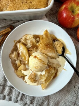 apple cobbler