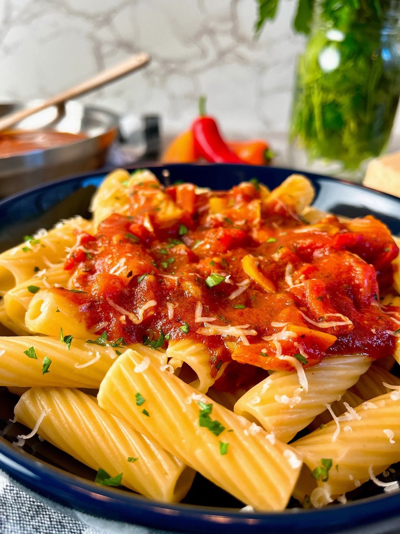 pasta with bell pepper sauce