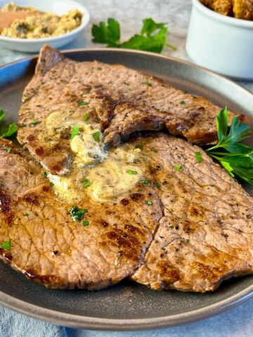 Minute Steaks with Pesto Butter