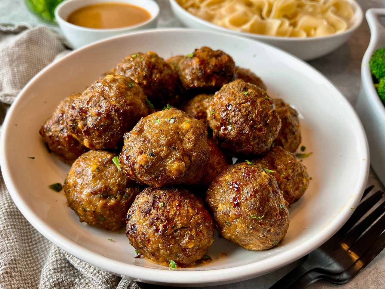 ritz cracker. meatballs
