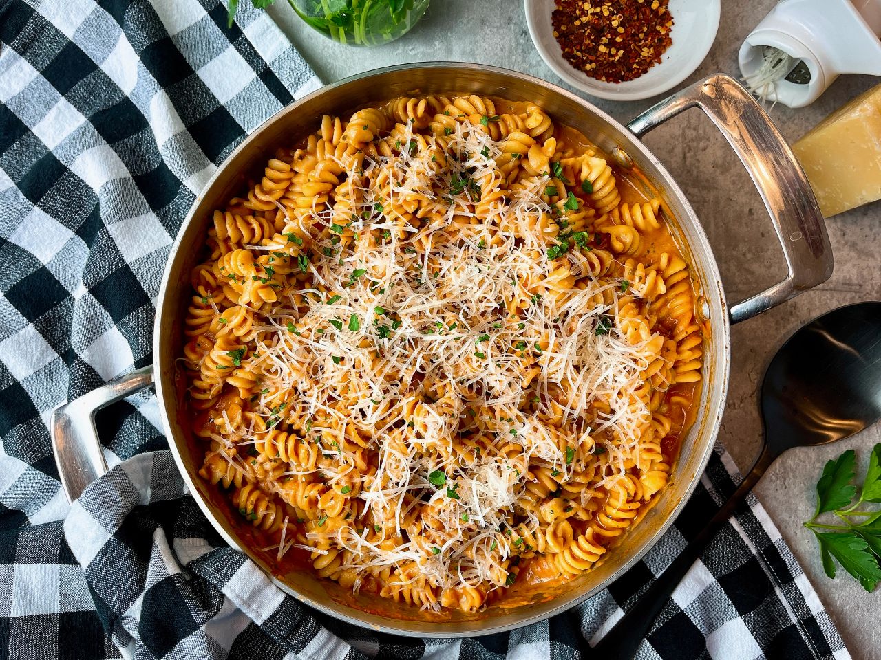 creamy rotini pasta