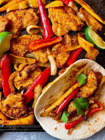 One Pan Chicken Fajitas