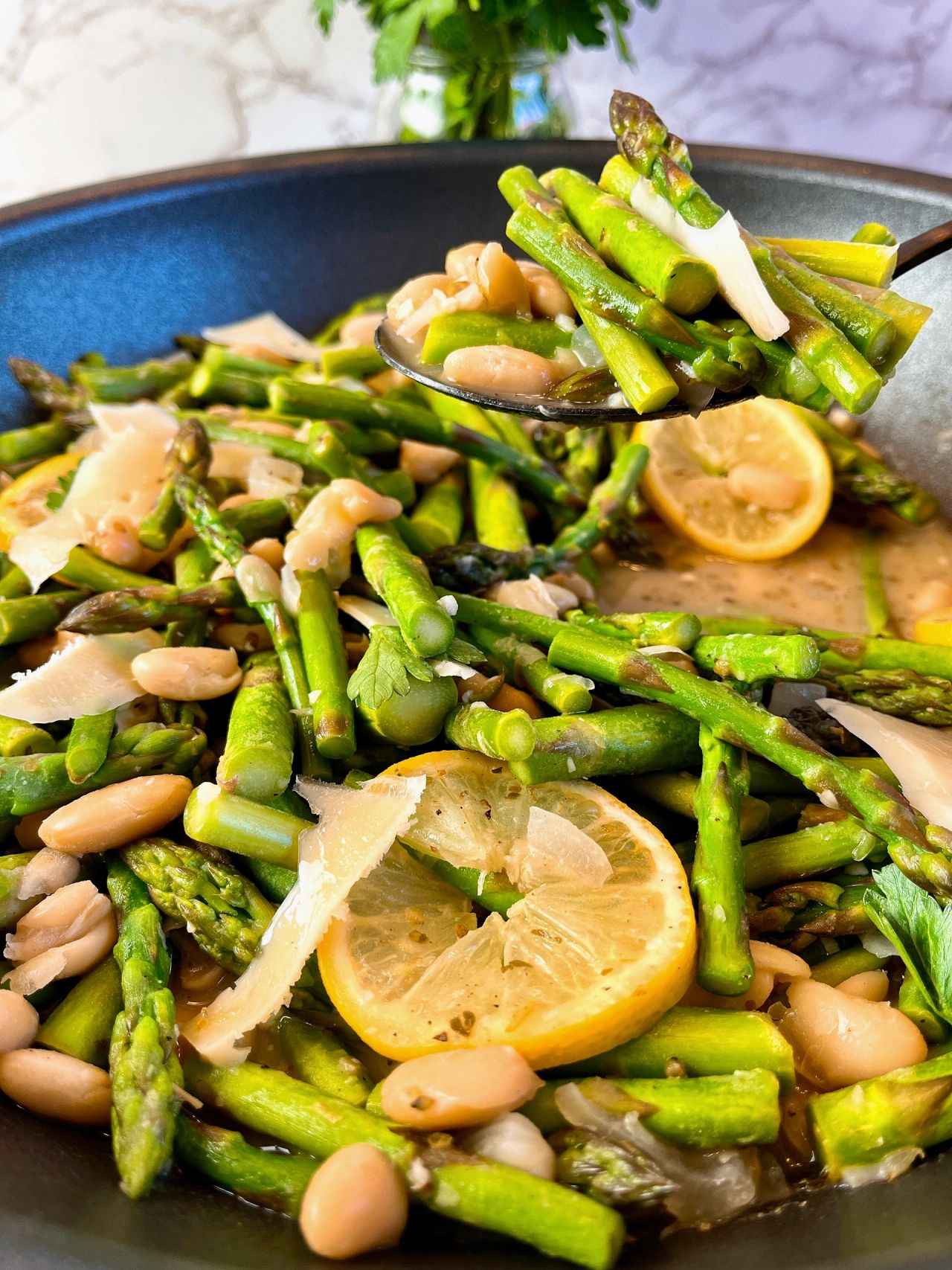 asparagus with white beans and lemon