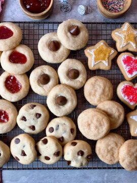 sugar cookies