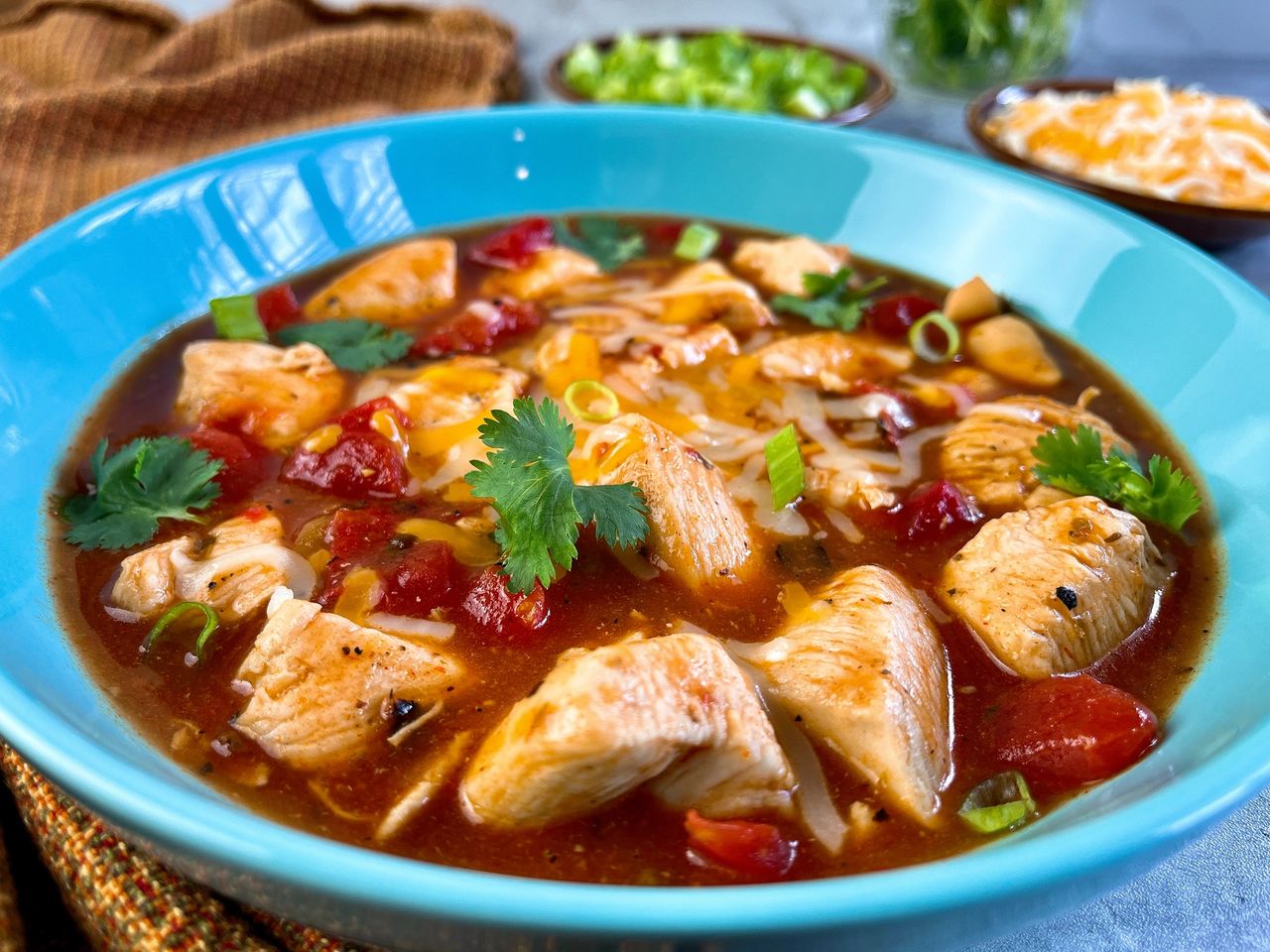 Chicken in Tomato-Enchilada Sauce Chicken in Tomato-Enchilada Sauce