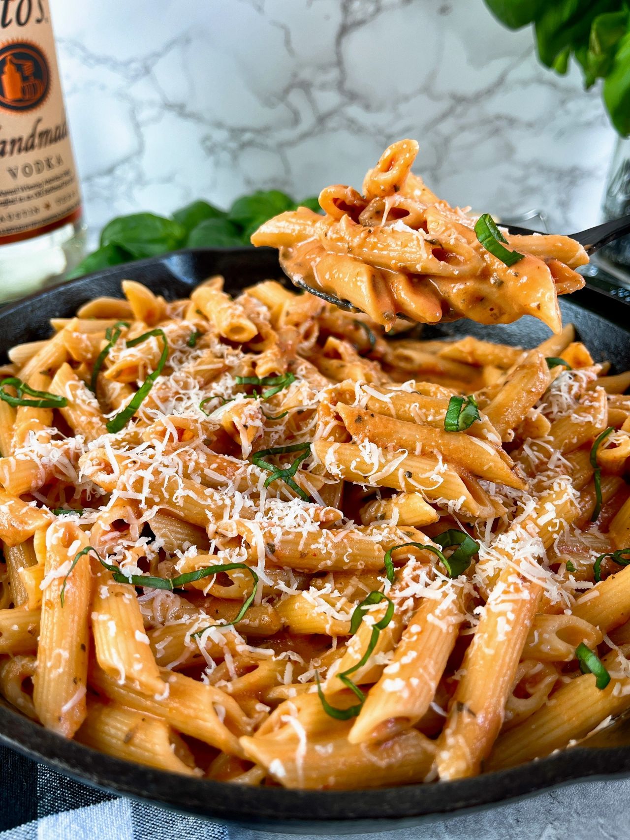 penne in pink vodka sauce