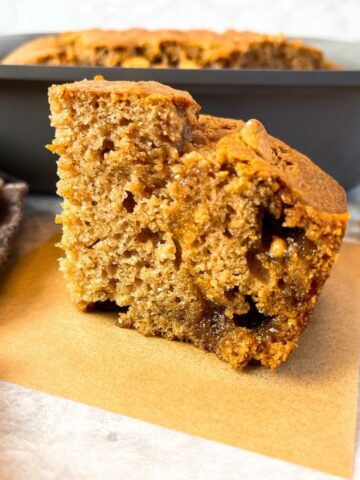 applesauce cake
