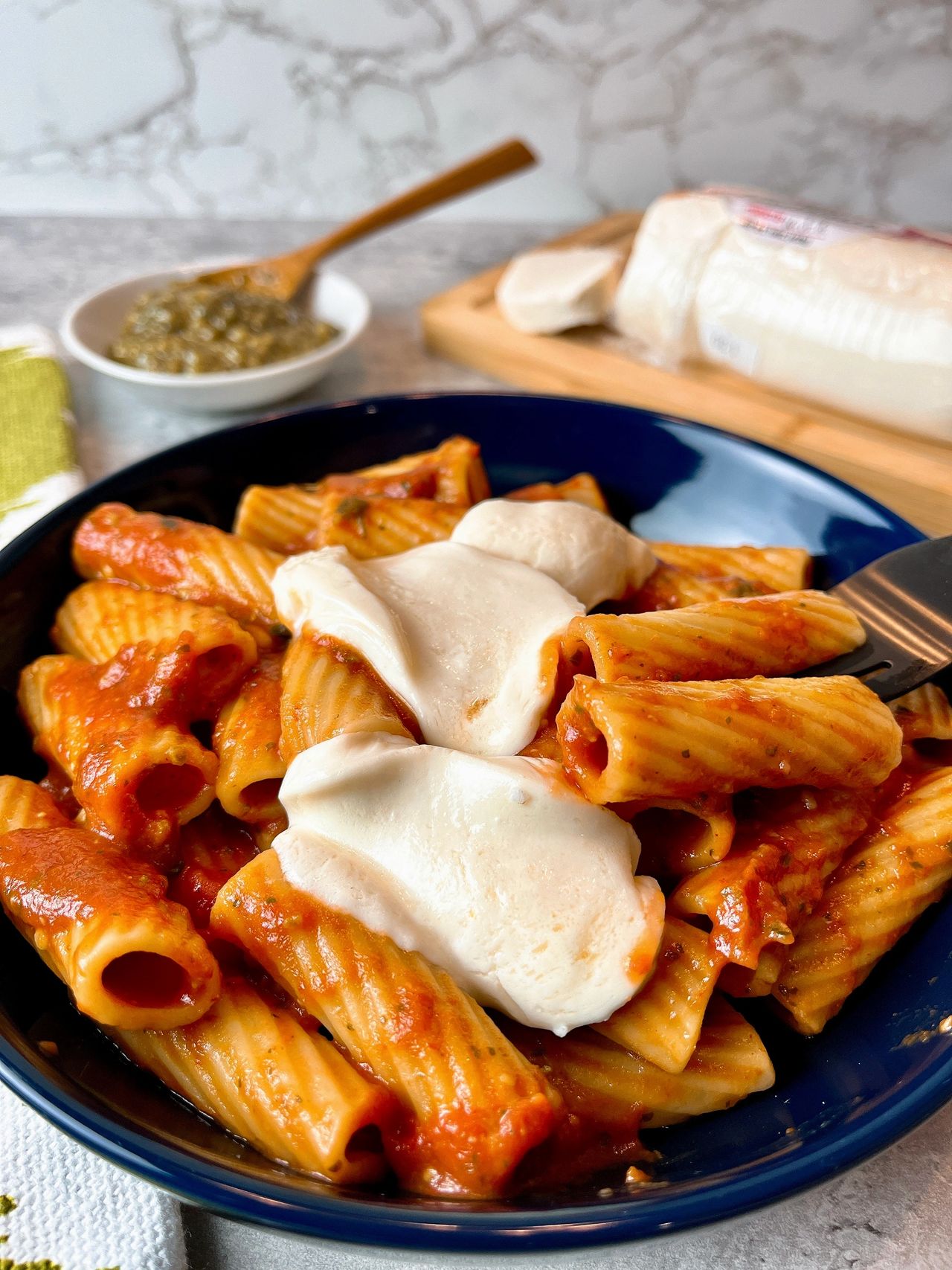 rigatoni with fresh mozzarella