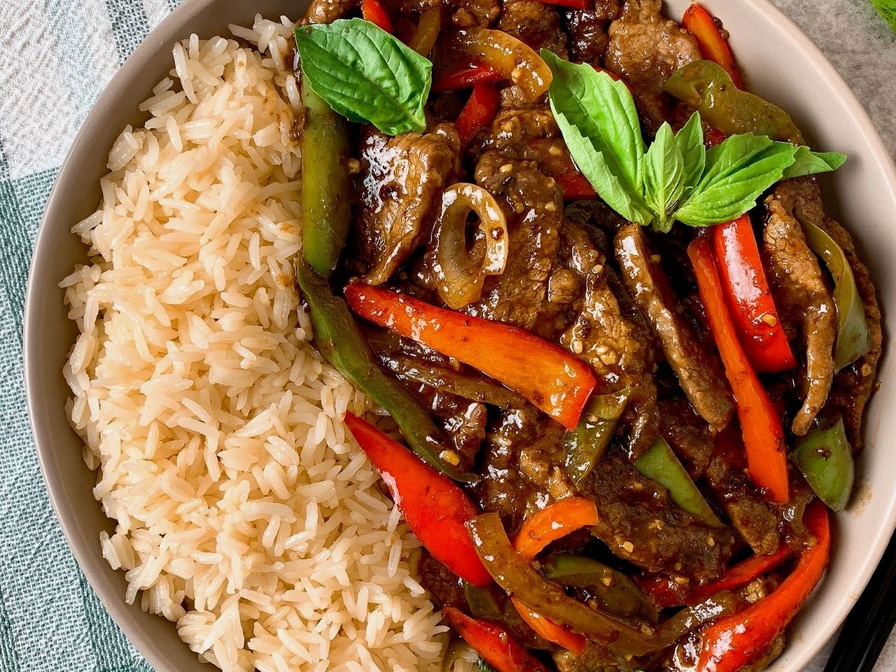 thai basil beef