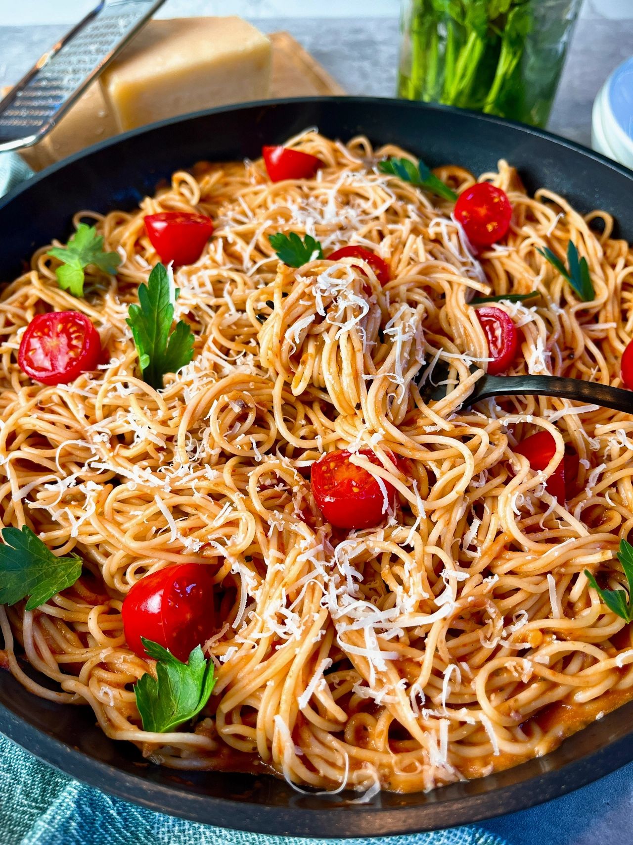 pasta with light tomato cream sauce