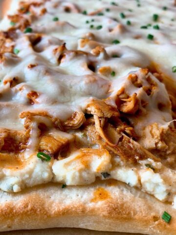 buffalo chicken pizza