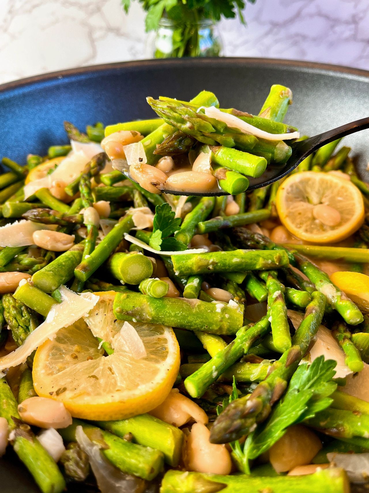asparagus with white beans and lemon
