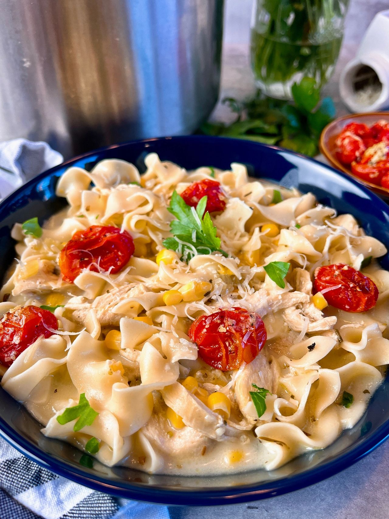 chicken noodle soup with tomatoes