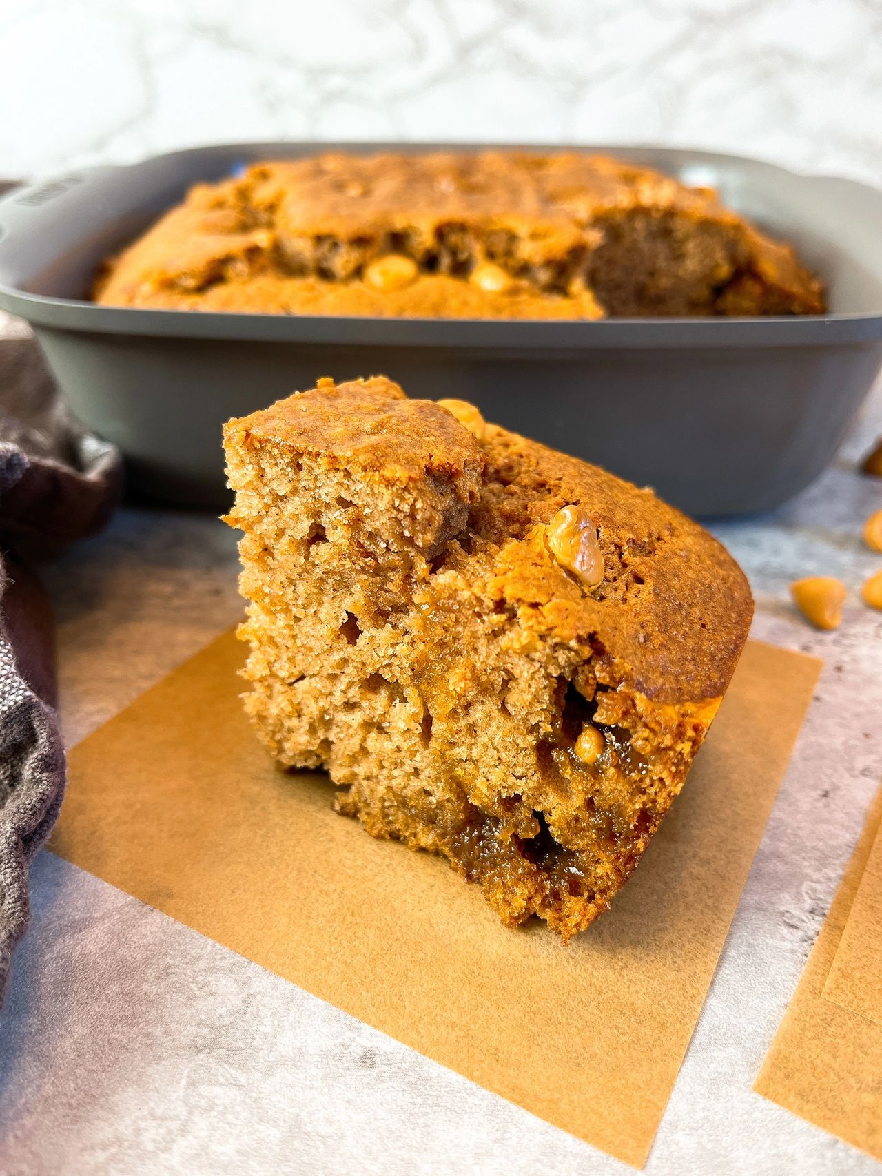 applesauce cake