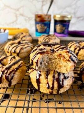 banana donuts with chocolate fudge sauce