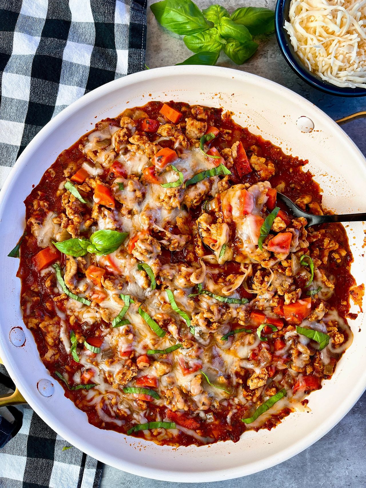 ground chicken marinara