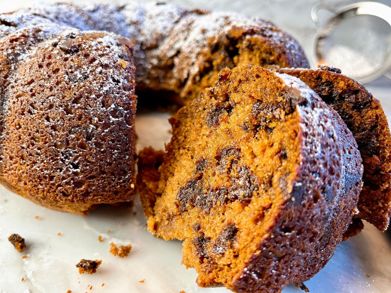 applesauce bundt cake