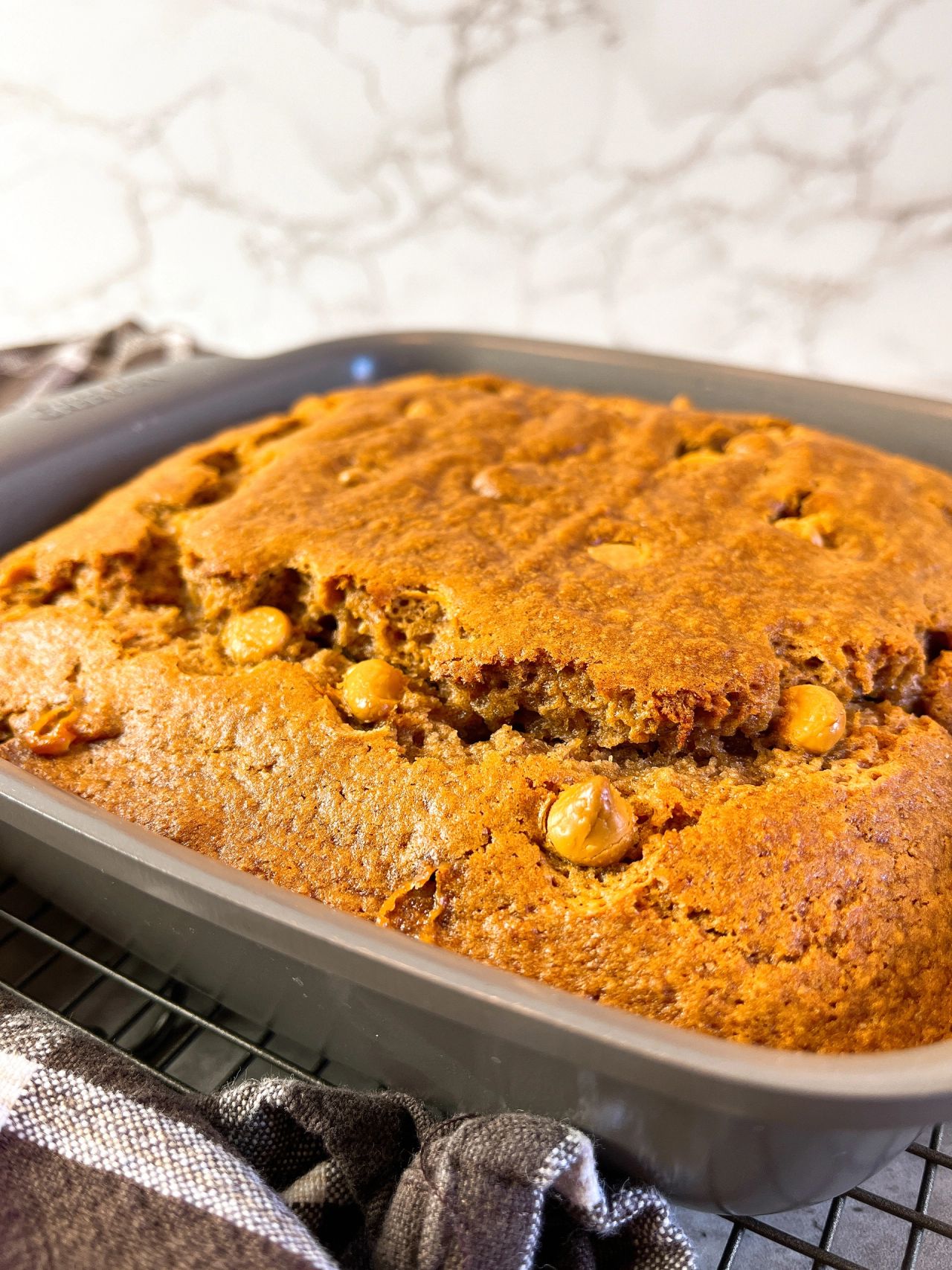applesauce cake