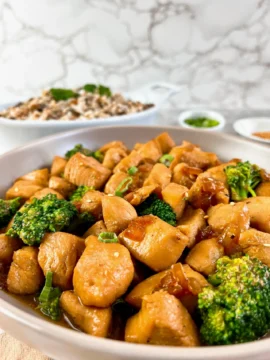 chicken and broccoli stir fry