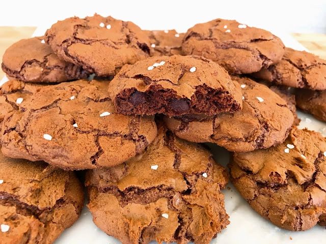 Flourless Double Chocolate Nutella Cookies Flourless Double Chocolate Nutella Cookies