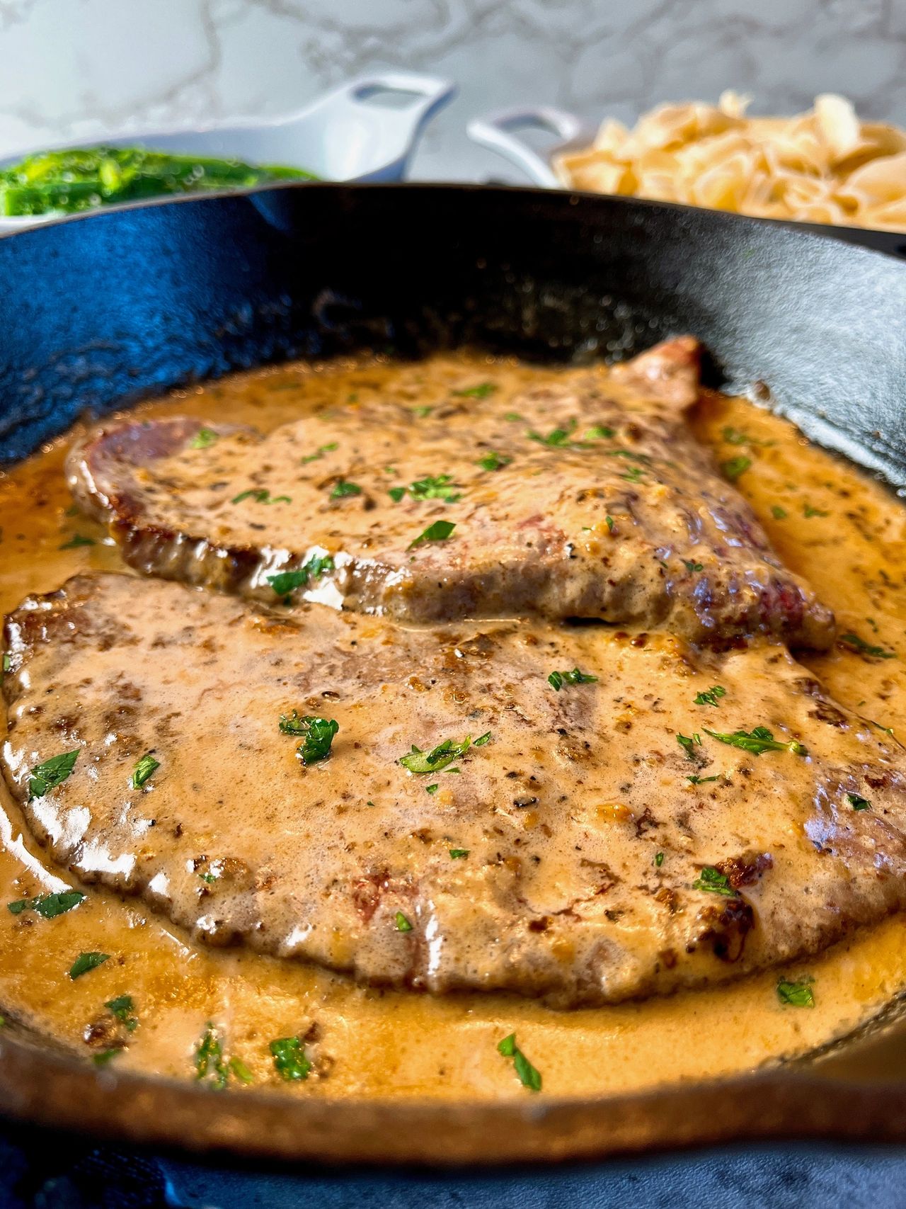 minute steaks with garlic cream sauce