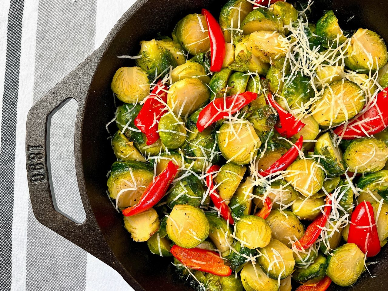 Roasted Brussels Sprouts with Bell Peppers and Parmesan Brussels Sprouts with Bell Peppers and Parmesan