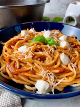 Spaghetti alla Vodka with Fresh Mozzarella