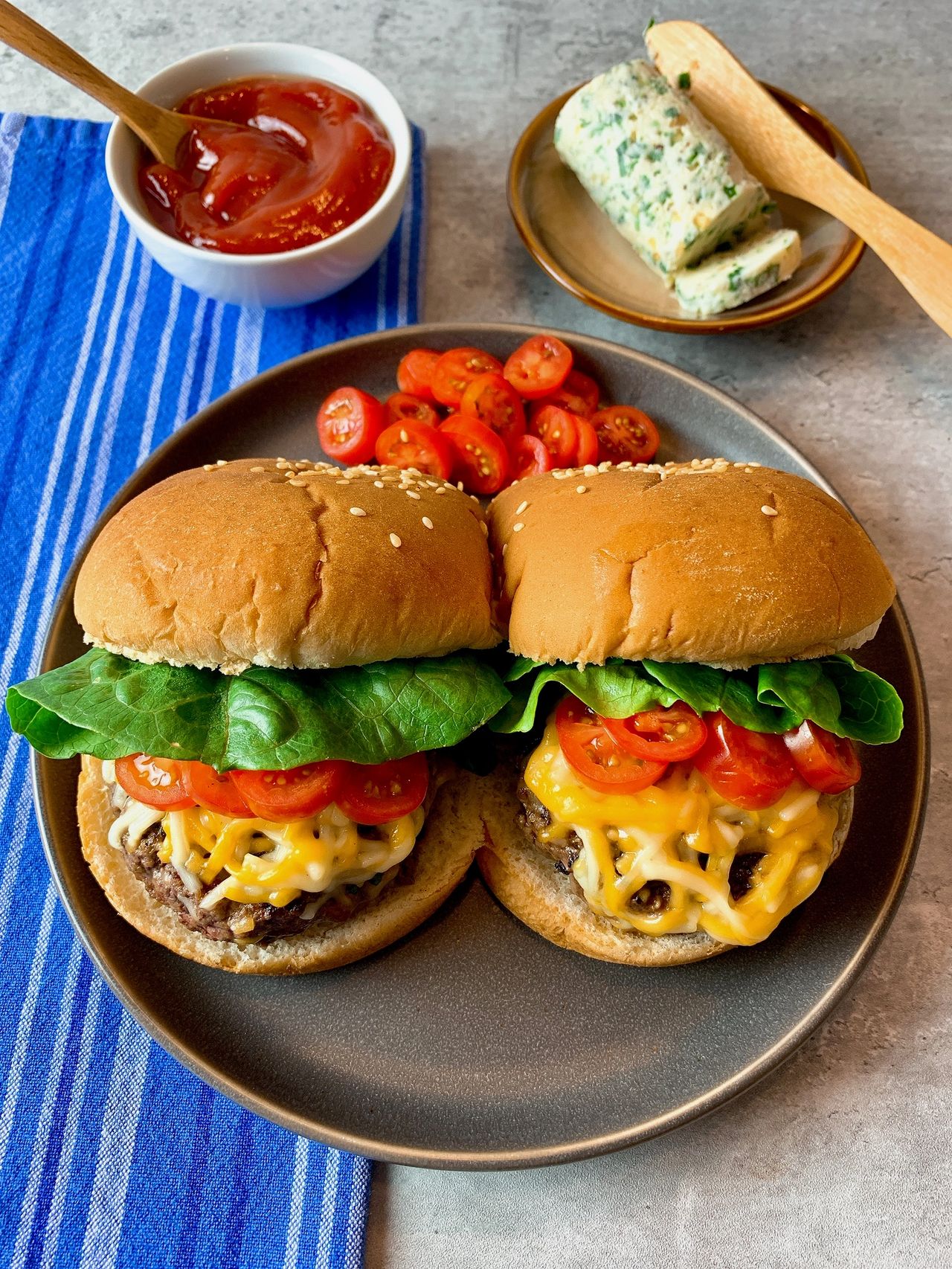 Garlic Butter Burgers